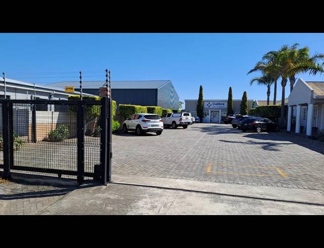 BUSINESS PROPERTY TO RENT IN NEWTON PARK